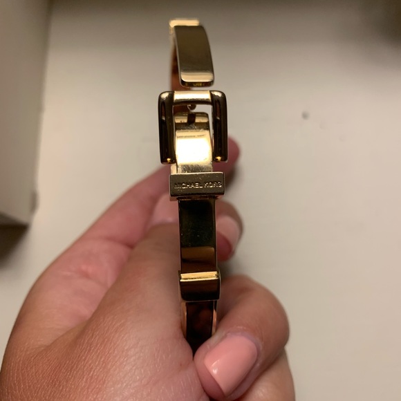 Michael Kors bangle - Picture 5 of 7